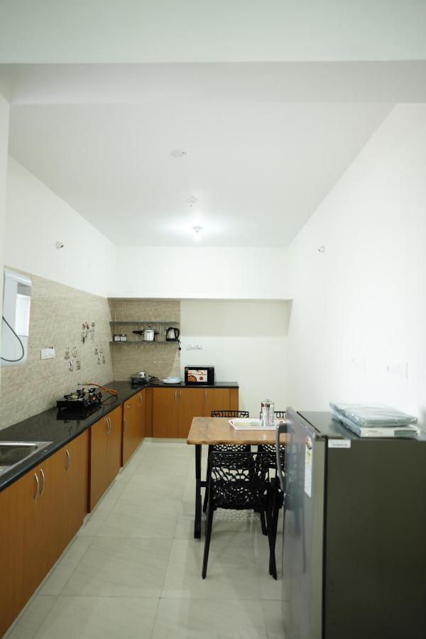 Castle Suites By Haven Homes, Kempegowda International Airport Road Bangalore Exterior photo