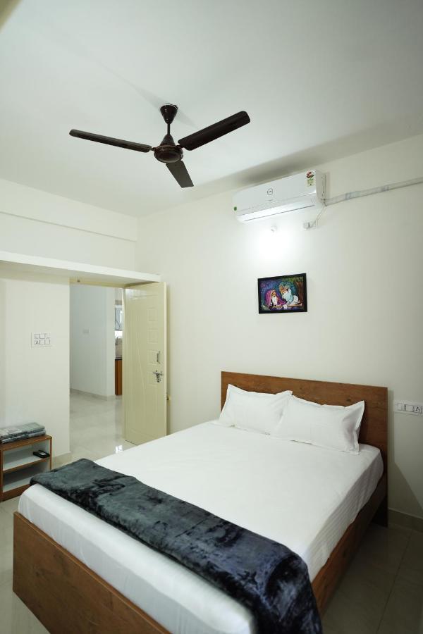 Castle Suites By Haven Homes, Kempegowda International Airport Road Bangalore Exterior photo